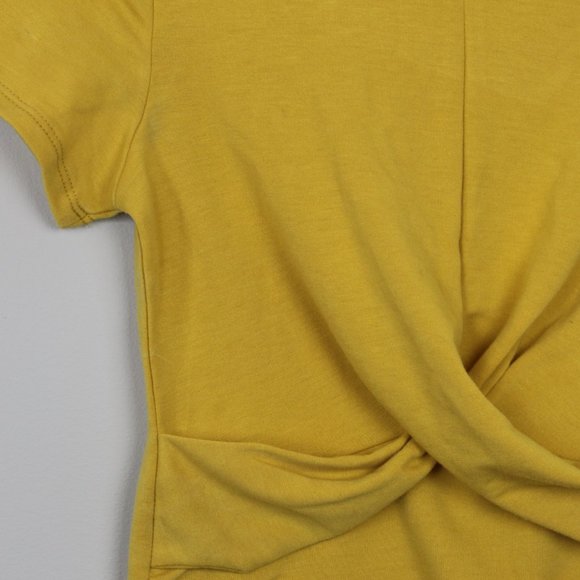 Knot Front Crop Top - Picture 2 of 2